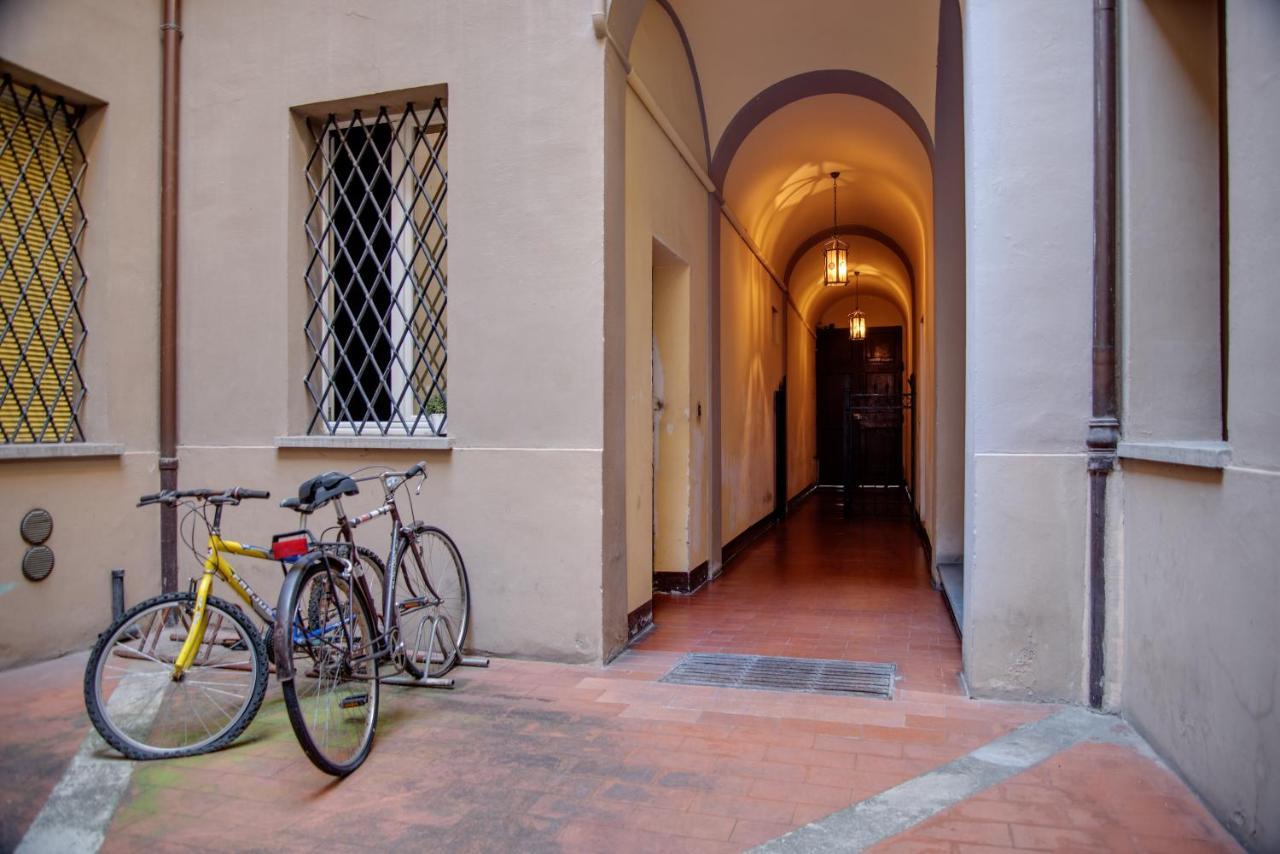 Nel Cuore Di Bologna - Casa Boss Εξωτερικό φωτογραφία
